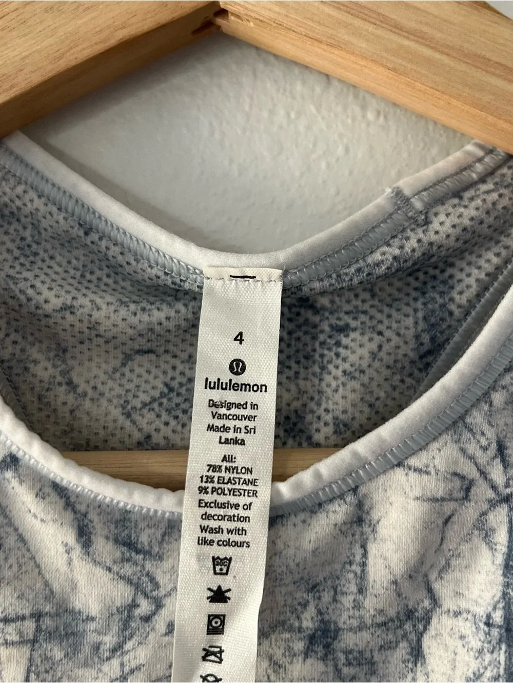 LULULEMON | Ebb To Train Bra in Wash White Black Luna | 4